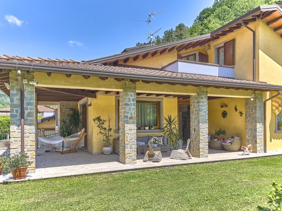 Villa Giulia Gragnola Exterior photo