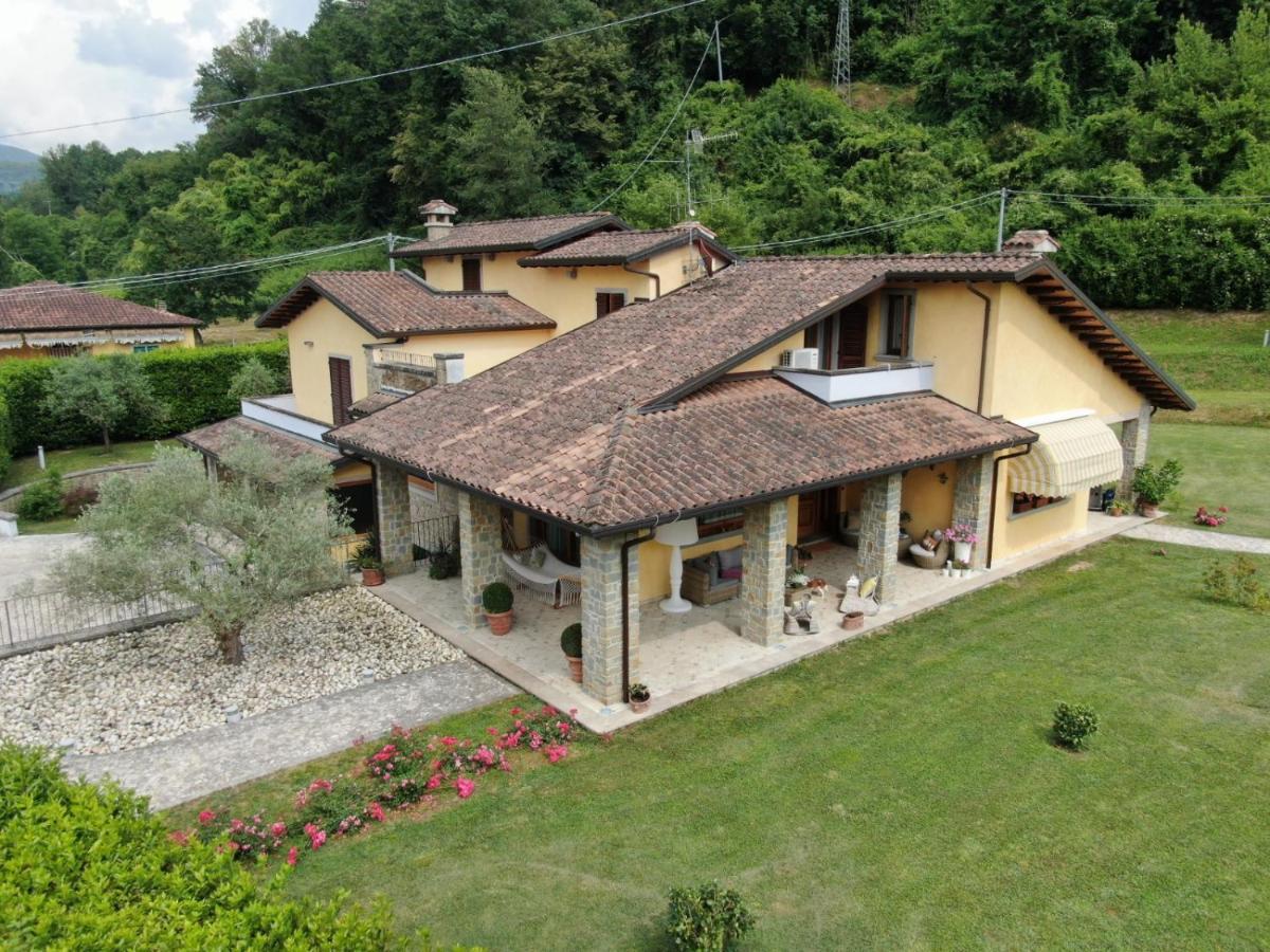 Villa Giulia Gragnola Exterior photo